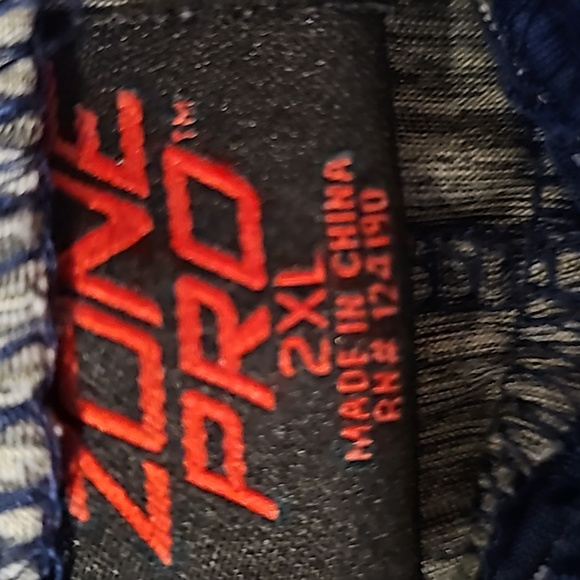 MENS SHORTS - Picture 5 of 5